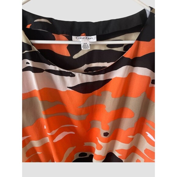 Women’s Tunic Top Blouse Calvin Klein Camo Orange Drawstring Waist Size SM - Picture 3 of 5